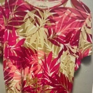 croft & barrow Pink and Cream Tropical Print Short Sleeve Tee